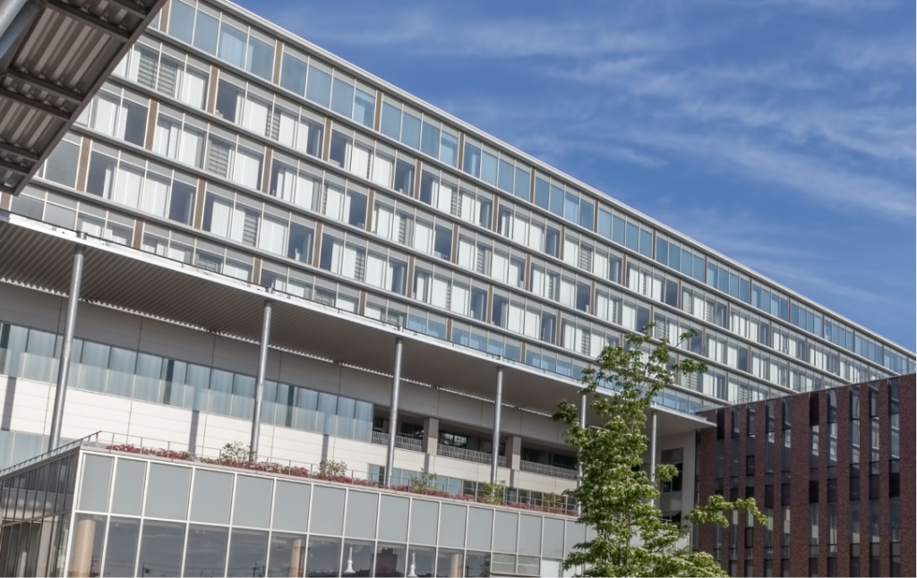 大学施設の外観